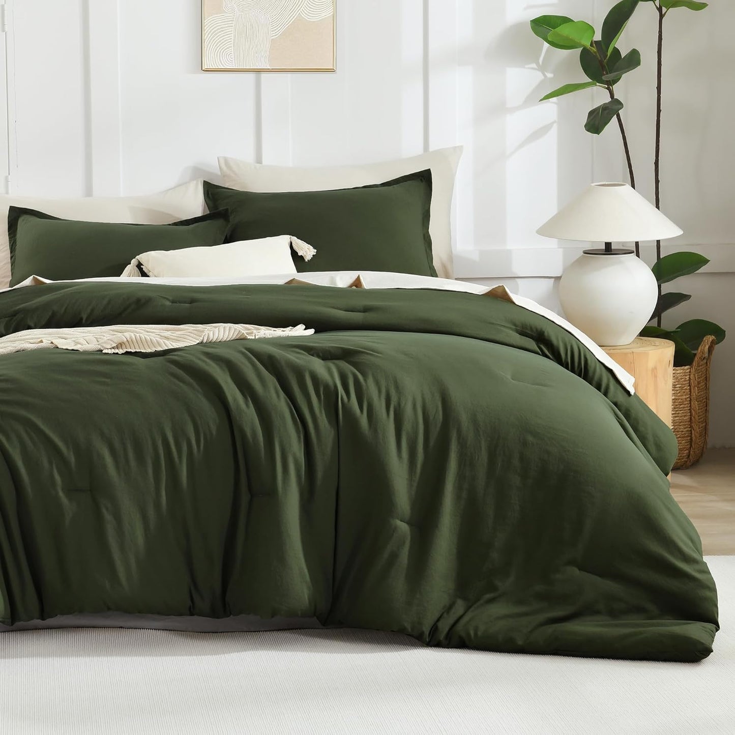King Size Comforter Set Sage Green, 3 Pieces Lightweight Solid Comforter King Size, All Season Fluffy Down Alternative Comforter Bed Set Quilt Blanket