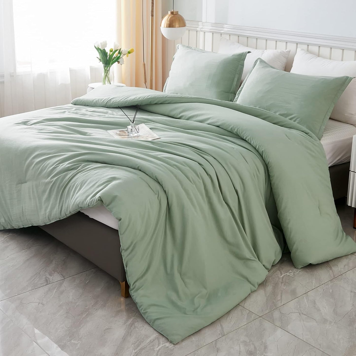 King Size Comforter Set Sage Green, 3 Pieces Lightweight Solid Comforter King Size, All Season Fluffy Down Alternative Comforter Bed Set Quilt Blanket
