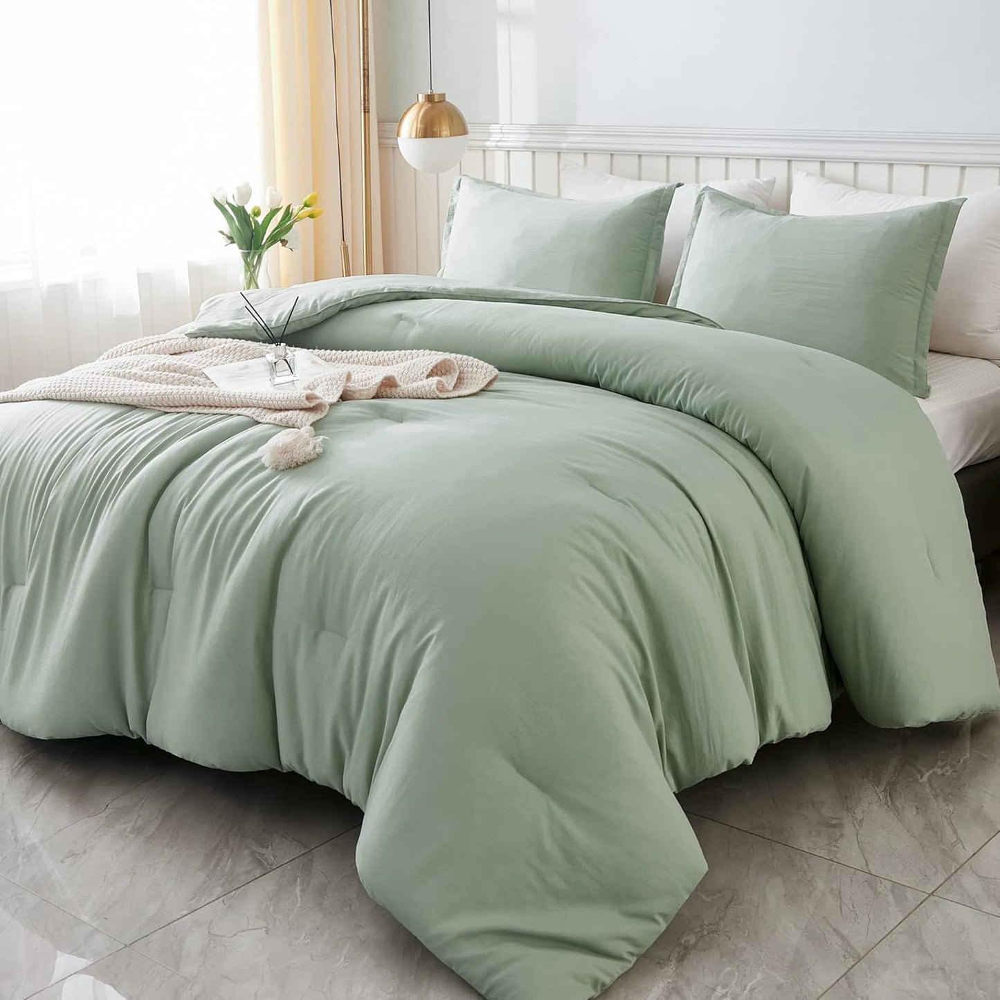 King Size Comforter Set Sage Green, 3 Pieces Lightweight Solid Comforter King Size, All Season Fluffy Down Alternative Comforter Bed Set Quilt Blanket