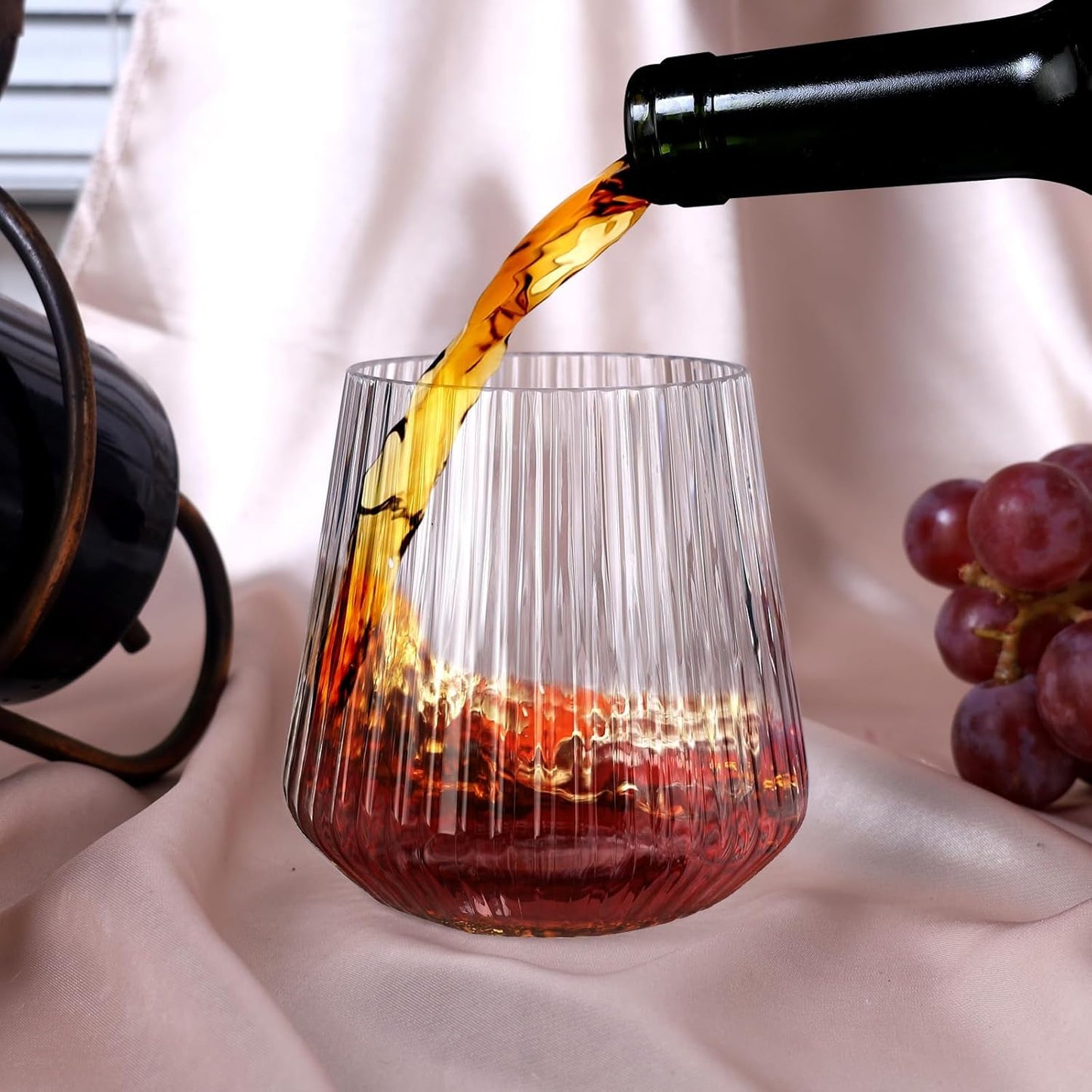 40 Pack Plastic Ribbed Wine Glasses, 14Oz Origami Disposable Wine Glasses Unbreakable Clear Plastic Cocktail Glasses Recyclable Shatterproof Reusable Plastic Wine Cups (14oz 40pack)