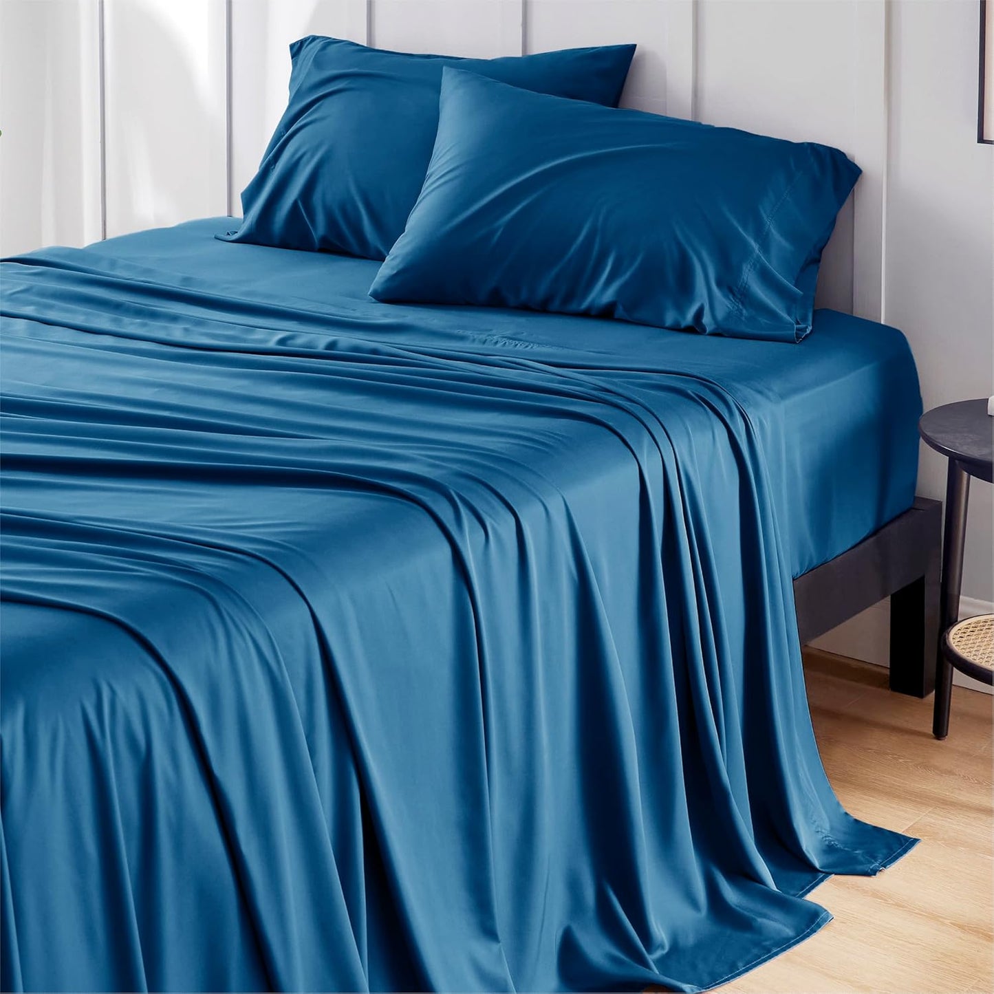 Queen Sheet Set, Cooling Sheets for Queen Size Bed Set, Rayon Derived from Bamboo, Breathable & Soft Deep Pocket Up to 16 Inches, Hotel Luxury Silky Bedding, Bedsheet & Pillowcases, Dark Grey