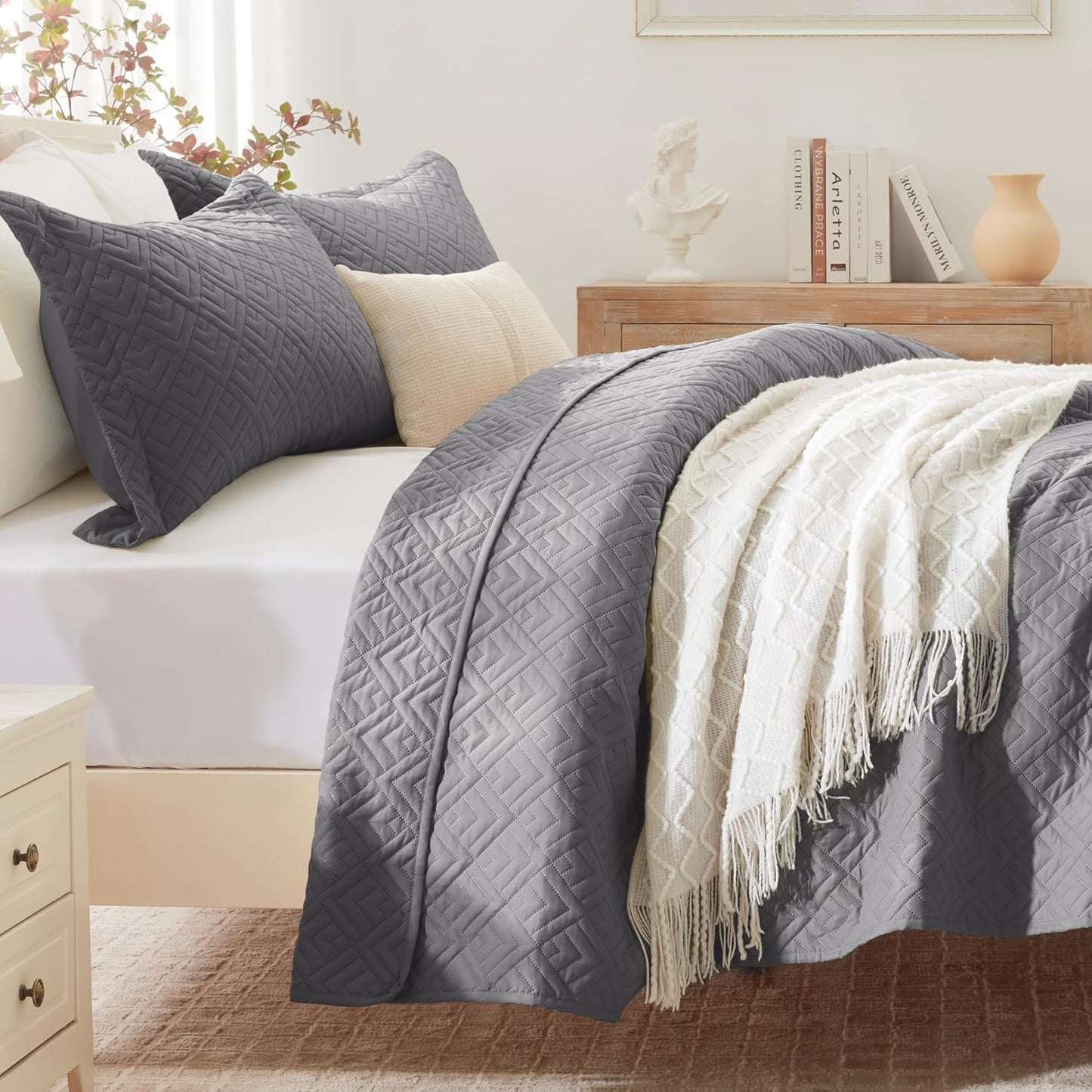 Home Quilt Set Full Queen Size Grey 3 Piece,Lightweight Soft Coverlet Squares Pattern Bedspread Set for All Season(1 Quilt,2 Pillow Shams)