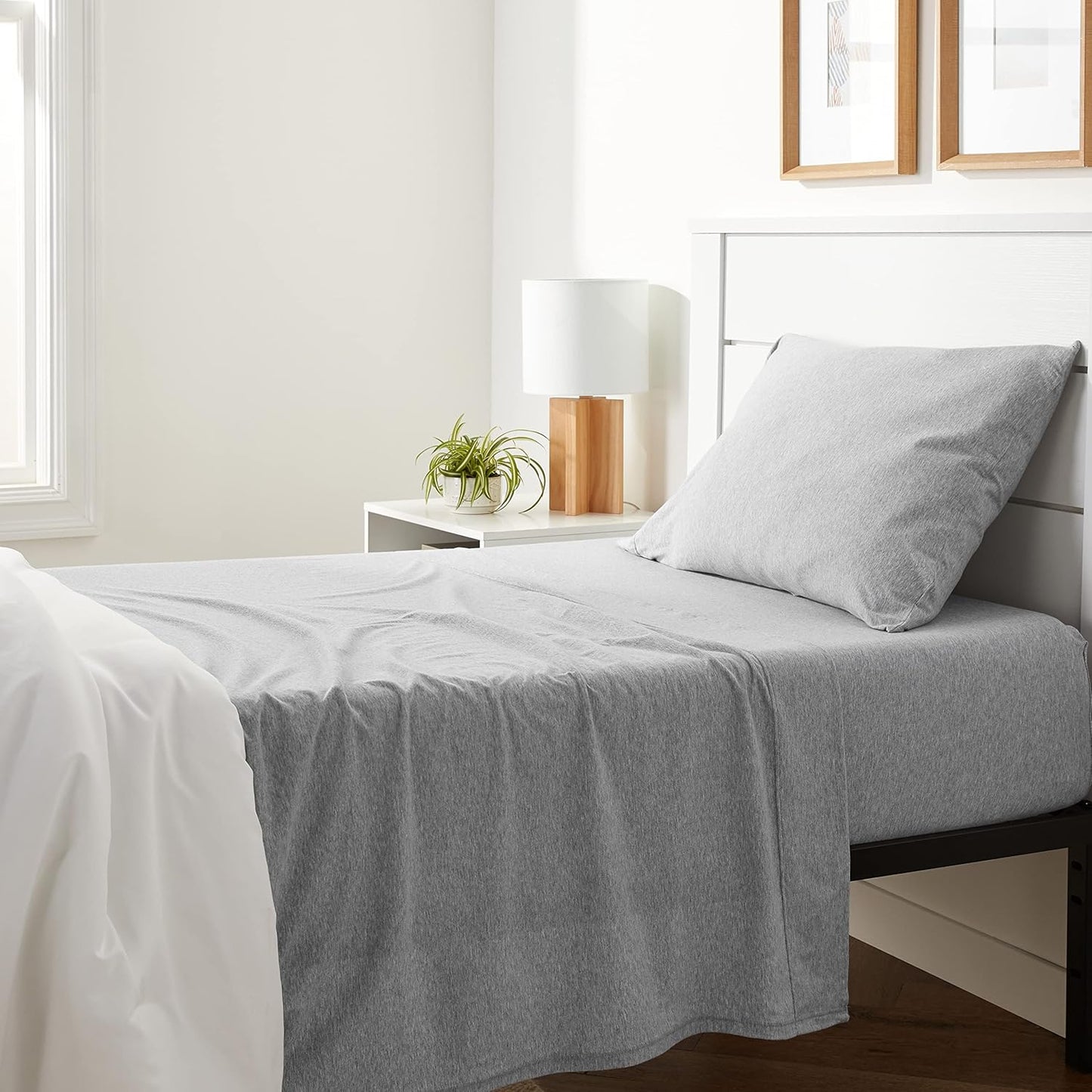 Basics 4 Piece Bed Sheets Set, 100% Cotton Jersey, Includes Super Soft, Flat and Fitted Sheets, Pillowcase, King, Oatmeal, Solid