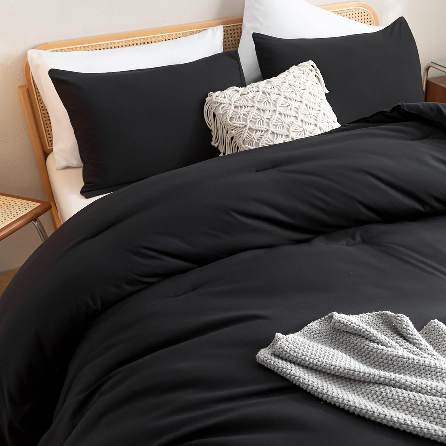 Queen Comforter Set Oatmeal, 3pcs(1 Boho Oatmeal Comforter & 2 Pillowcases) All Season Soft Bedding Lightweight Bedspread Blanket Quilt