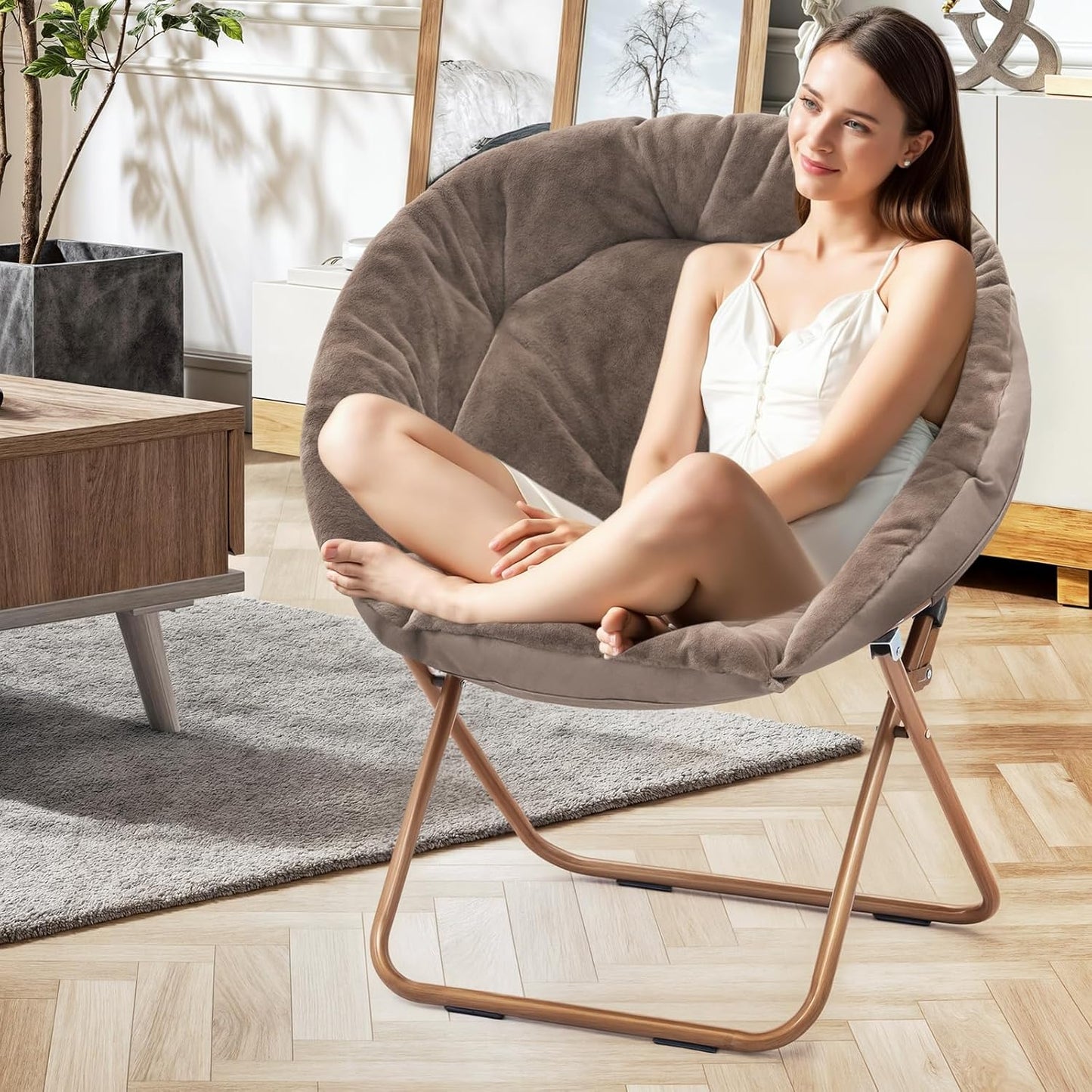 Round Folding Faux Fur Saucer Chair for Bedroom Living Room Dorm Foldable Metal Frame Oversized Large Comfy Furry Padded Soft Lounge Lazy Cozy Moon Chair for Adults (Beige, 2 Pieces)
