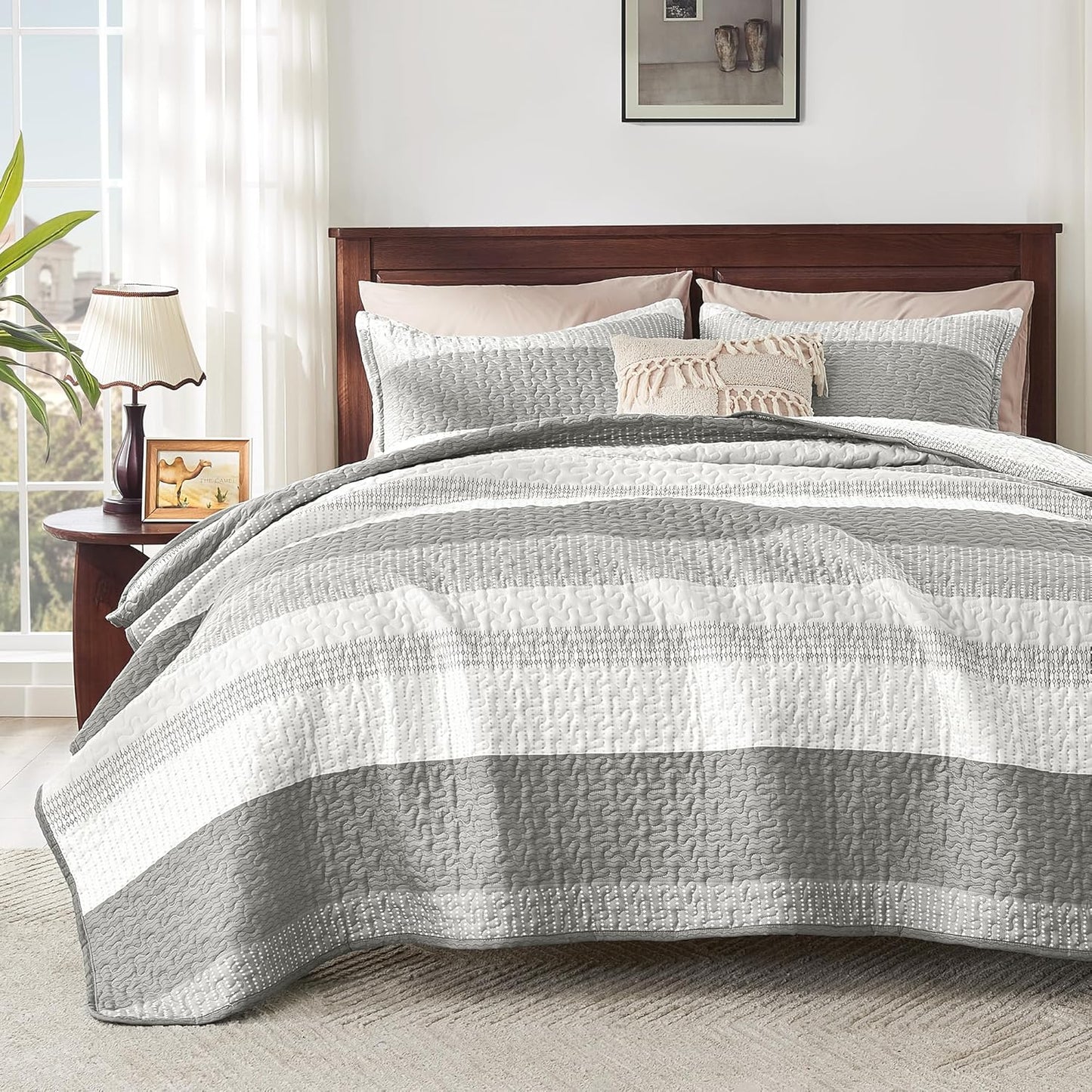 King Size Quilt Set Mineral Blue, 3 Pieces Summer Ultra Soft Lightweight Bedspreads & Coverlets Set, Patchwork Striped Quilted Bedding Sets for All Seasons (1 Quilt, 2 Pillow Shams)