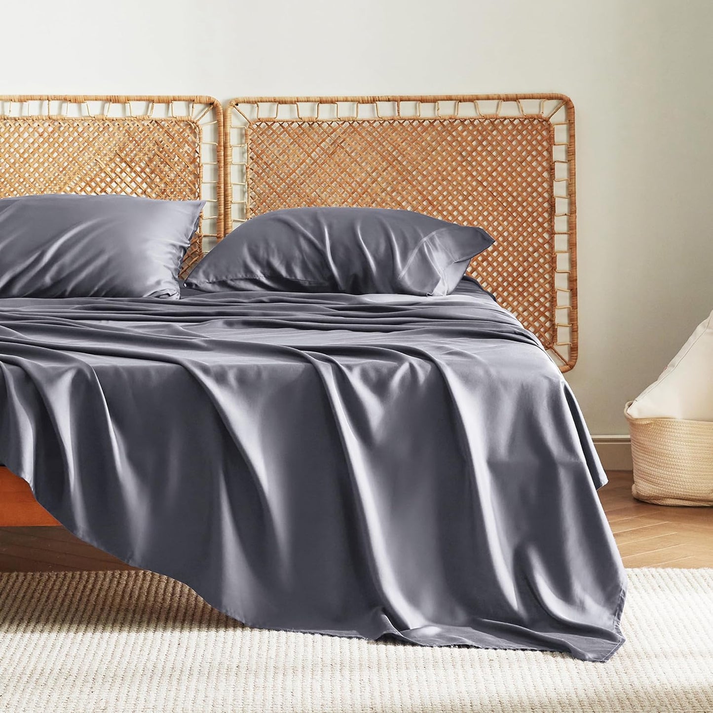 Queen Sheet Set, Cooling Sheets for Queen Size Bed Set, Rayon Derived from Bamboo, Breathable & Soft Deep Pocket Up to 16 Inches, Hotel Luxury Silky Bedding, Bedsheet & Pillowcases, Dark Grey