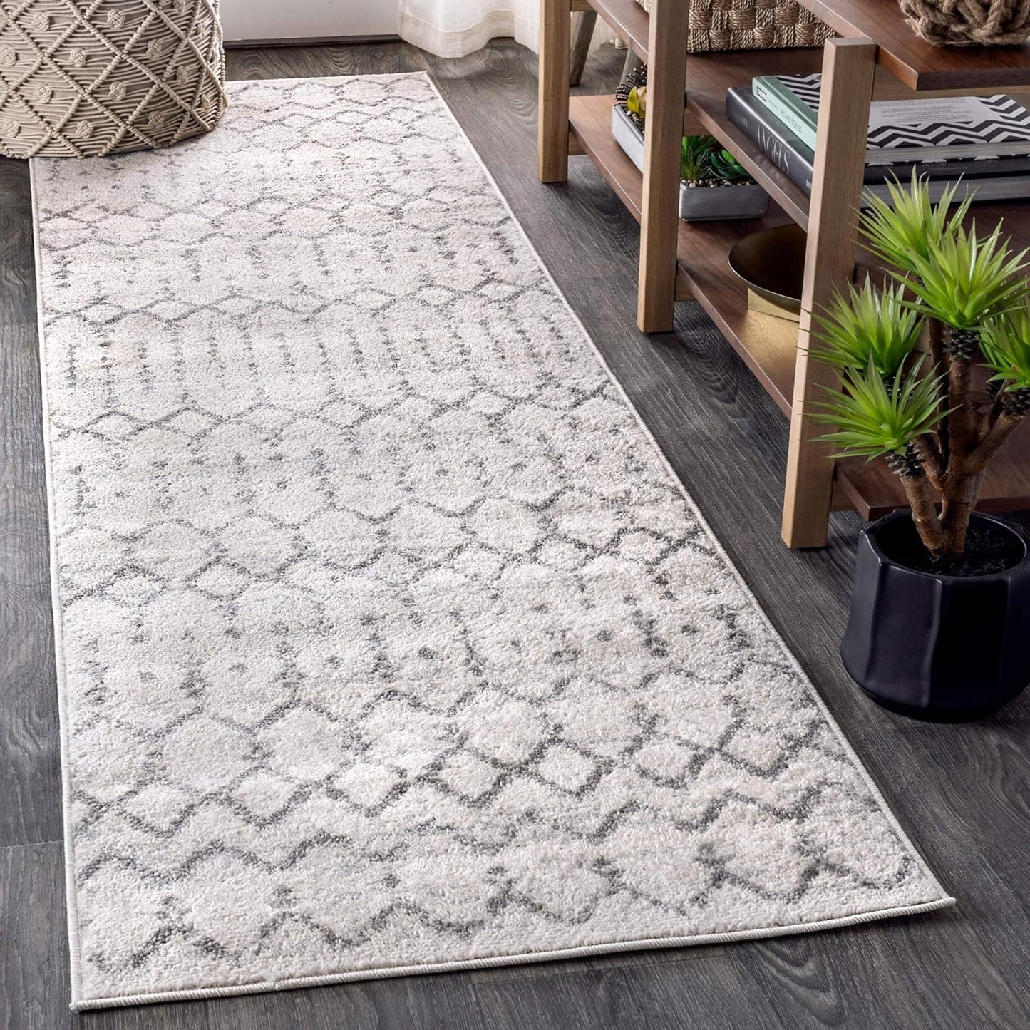 MOH101B-8 Moroccan Hype Boho Vintage Diamond 8 ft. x 10 ft. Area-Rug, Bohemian, Southwestern, Casual, Transitional, Pet Friendly, Non Shedding, Stain Resistant, Easy-Cleaning, Cream/Gray