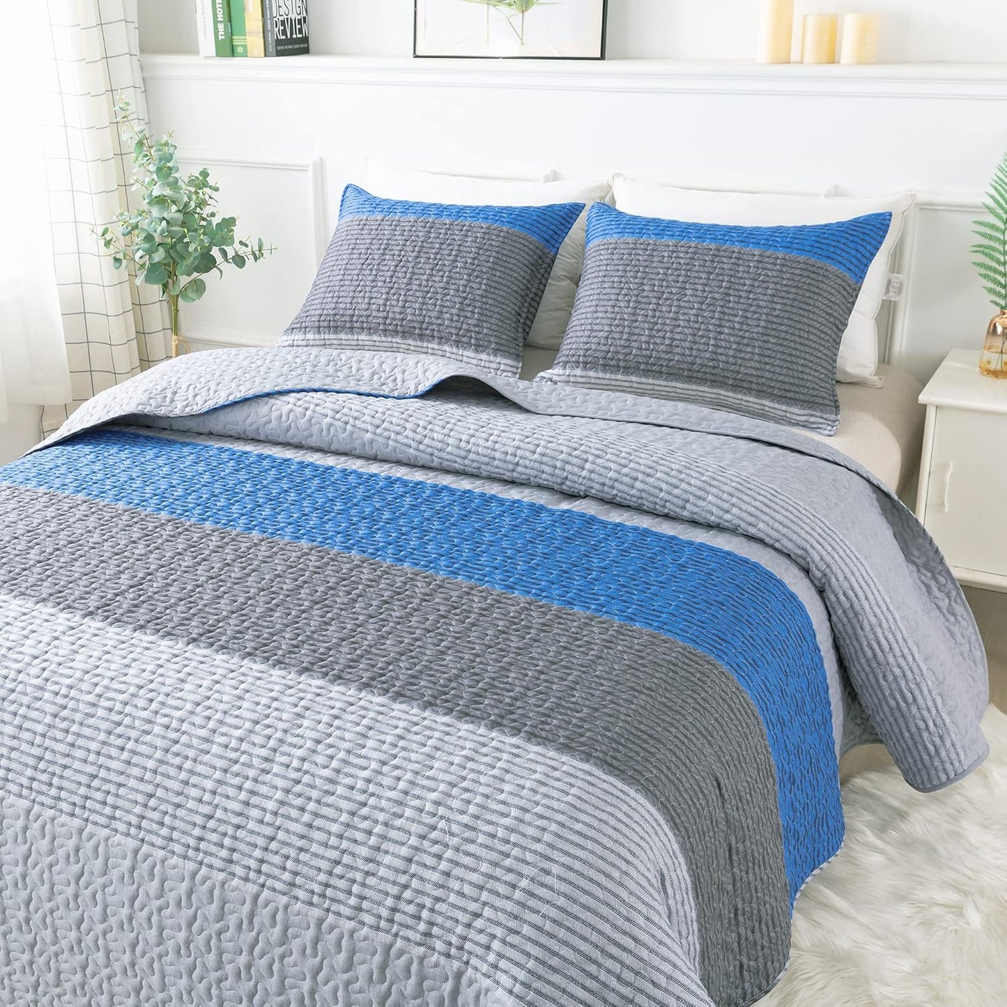King Size Quilt Set Mineral Blue, 3 Pieces Summer Ultra Soft Lightweight Bedspreads & Coverlets Set, Patchwork Striped Quilted Bedding Sets for All Seasons (1 Quilt, 2 Pillow Shams)