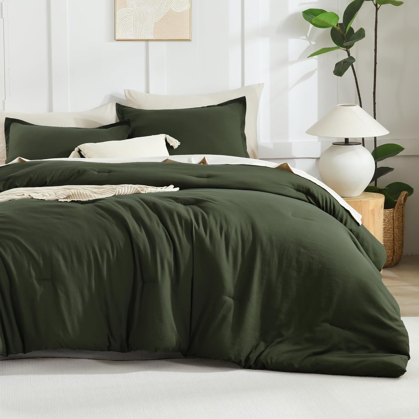 King Size Comforter Set Sage Green, 3 Pieces Lightweight Solid Comforter King Size, All Season Fluffy Down Alternative Comforter Bed Set Quilt Blanket