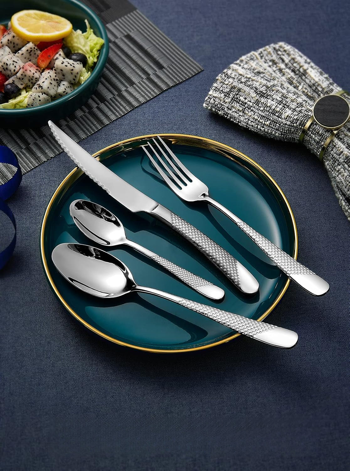 16-Piece Modern Hammered Cutlery Set with Ultra Sharp 2-in-1 Serrated Knife, 18/10 Stainless Steel Silverware Set, Flatware Set Service for 4, Tableware Utensil Set, Forks Spoons Knives Set